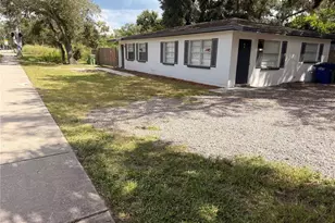 10123 N 11th St, Tampa, FL 33612 - Photo 4