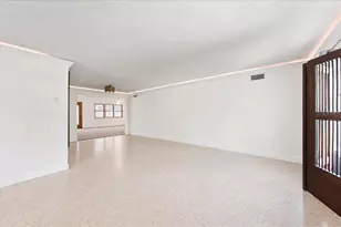 3004 W Marlin Ave, Tampa, FL 33611 - Photo 30