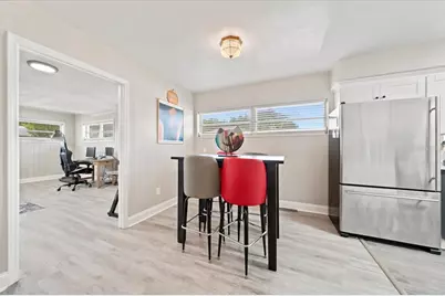 3002 W Marlin Avenue, Tampa, FL 33611 - Photo 12