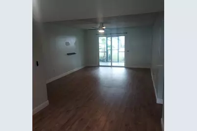 14472 Reuter Strasse Circle #404, Tampa, FL 33613 - Photo 2