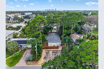 230 48th Avenue N, Saint Petersburg, FL 33703 - Photo 30