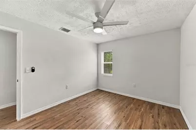 110 S Forest Street, Plant City, FL 33563 - Photo 8