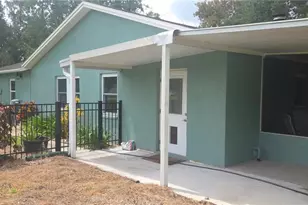 22011 Darley Pl, Land O Lakes, FL 34639 - Photo 6