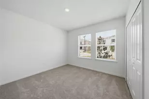 9820 Feaster Dr, Wesley Chapel, FL 33545 - Photo 20