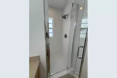 9003 Spring Garden Way, Tampa, FL 33626 - Photo 22