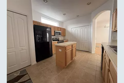 9003 Spring Garden Way, Tampa, FL 33626 - Photo 12