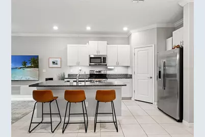 31898 Blue Passing Loop, Wesley Chapel, FL 33545 - Photo 8