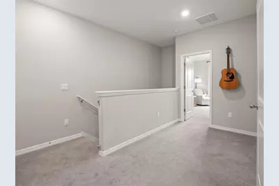 31898 Blue Passing Loop, Wesley Chapel, FL 33545 - Photo 32