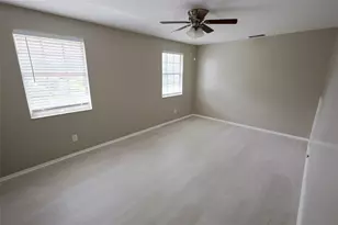 1423 Maple St SW, Largo, FL 33770 - Photo 16