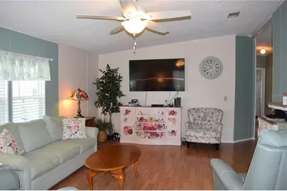 37530 Poco Avenue, Zephyrhills, FL 33541 - Photo 2