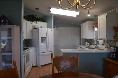 37530 Poco Avenue, Zephyrhills, FL 33541 - Photo 18