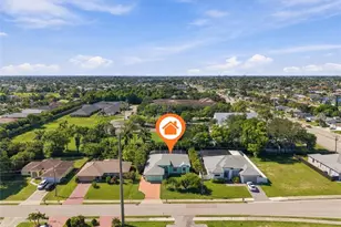 114 SE 8th St, Cape Coral, FL 33990 - Photo 34