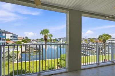 152 117th Avenue, Treasure Island, FL 33706 - Photo 8