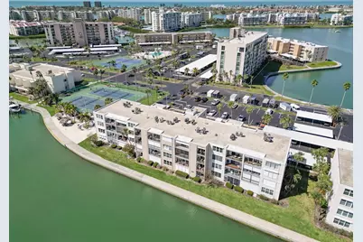 7625 Sun Island Drive S #101, South Pasadena, FL 33707 - Photo 1