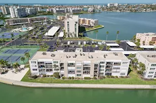 7625 Sun Island Dr S, South Pasadena, FL 33707 - Photo 40