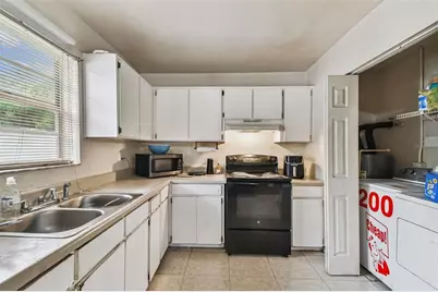 8205 N Semmes Street, Tampa, FL 33604 - Photo 16