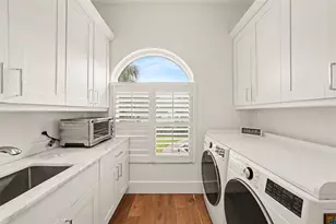 1021 W Henry Ave, Tampa, FL 33604 - Photo 18
