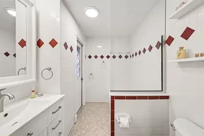 1021 W Henry Avenue, Tampa, FL 33604 - Photo 34