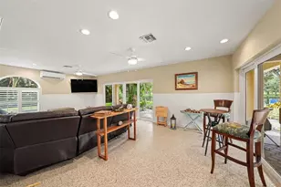 1021 W Henry Ave, Tampa, FL 33604 - Photo 30
