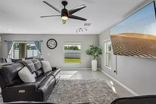 4714 Ron Eddie Pl, Tampa, FL 33619 - Photo 6
