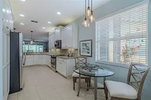 15717 Aurora Lake Cir, Wimauma, FL 33598 - Photo 16