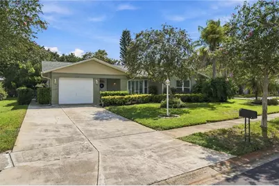 705 Leeward Way, Palm Harbor, FL 34685 - Photo 2
