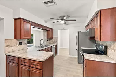 705 Leeward Way, Palm Harbor, FL 34685 - Photo 10