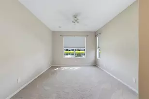 8138 Victoria Falls Cir, Sarasota, FL 34243 - Photo 18