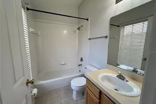 10008 Tate Ln, Tampa, FL 33626 - Photo 16