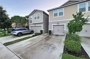 6025 Grand Sonata Ave, Lutz, FL 33558 - Photo 4