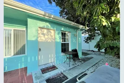 113 174th Avenue E #B, Redington Shores, FL 33708 - Photo 2