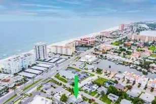 113 174th Ave E, Redington Shores, FL 33708 - Photo 1