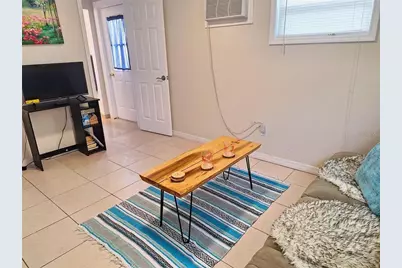 113 174th Avenue E #B, Redington Shores, FL 33708 - Photo 4