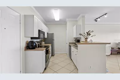 4333 Bayside Village Drive #320, Tampa, FL 33615 - Photo 32