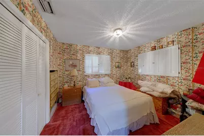 1105 Woodcrest Avenue, Clearwater, FL 33756 - Photo 30