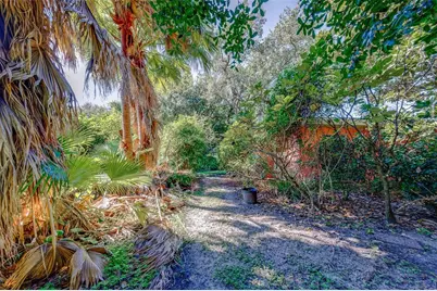 1105 Woodcrest Avenue, Clearwater, FL 33756 - Photo 40