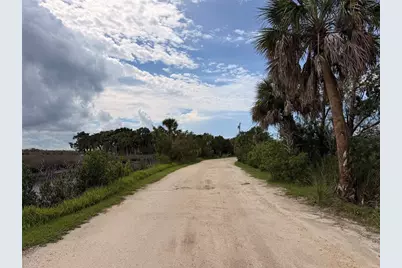 11975 W Waterwood Drive, Crystal River, FL 34429 - Photo 6