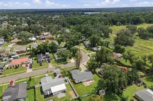 802 Walnut Dr, Seffner, FL 33584 - Photo 48