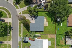 802 Walnut Dr, Seffner, FL 33584 - Photo 46