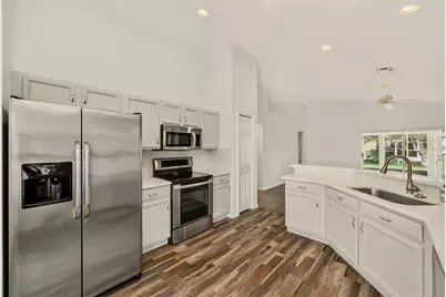 11314 Shadow Moss, Spring Hill, FL 34609 - Photo 10