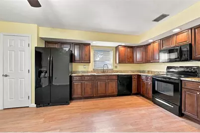 7294 55th Avenue N, Saint Petersburg, FL 33709 - Photo 20