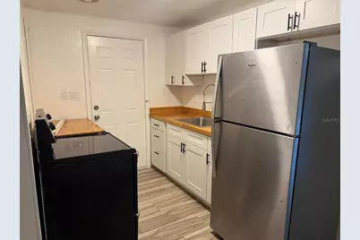 9811 N Jasmine Avenue #A, Tampa, FL 33612 - Photo 2