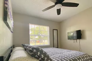 8024 Candlewoode Dr, Largo, FL 33773 - Photo 24