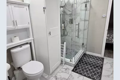 8024 Candlewoode Drive, Largo, FL 33773 - Photo 10