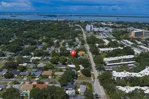 786 Manor Dr W, Dunedin, FL 34698 - Photo 28