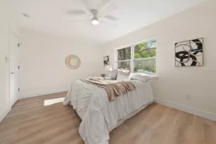 786 Manor Dr W, Dunedin, FL 34698 - Photo 16