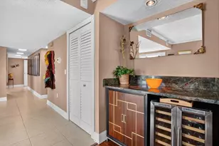 7300 Sun Island Dr S, South Pasadena, FL 33707 - Photo 14