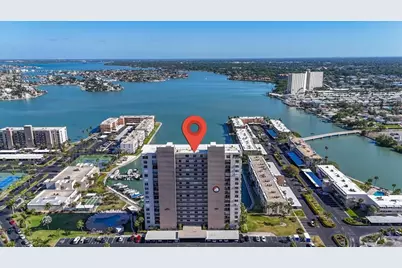 7300 Sun Island Drive S #701, South Pasadena, FL 33707 - Photo 4