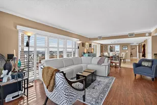 7300 Sun Island Dr S, South Pasadena, FL 33707 - Photo 14