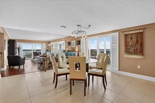 7300 Sun Island Dr S, South Pasadena, FL 33707 - Photo 16